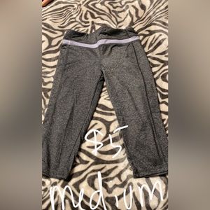 Forever 21 knee length leggings